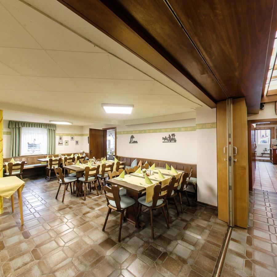 Gasthof Liederhalle Aalen Buitenkant foto